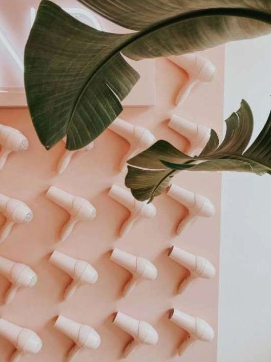 Sensitive skin treatment phases
